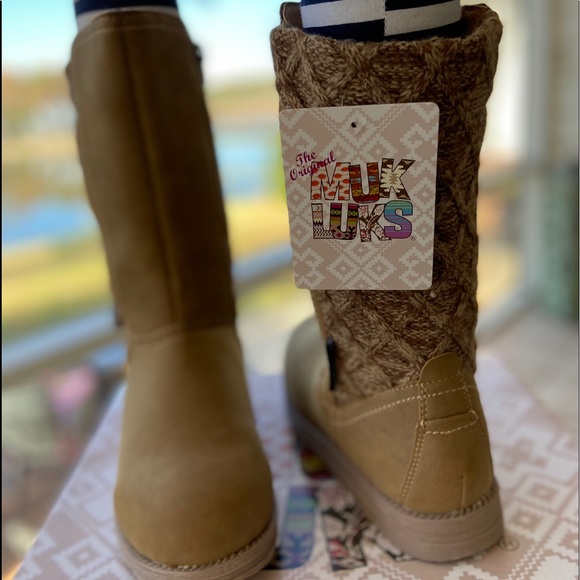 Muk Luks Cable Knit Boots, 7 - NWT - Picture 2 of 5
